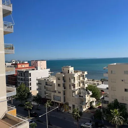 Beachy Vibes Durres